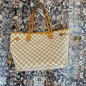 SOLD!! Louis Vuitton Neverfull MM Damier Azur